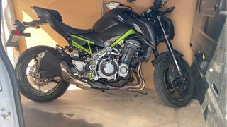 Kawasaki Z900 2019 A2 con 3.000 kms