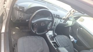 Mercedes-Benz Clase C 2003