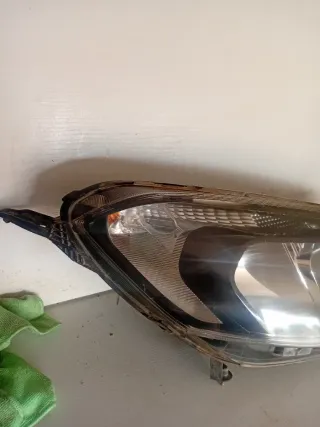 Faros ford tránsit courier 2014/2023