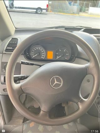 Mercedes-Benz Vito 2009