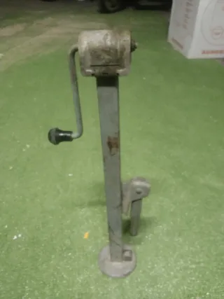 Gato de coche antiguo