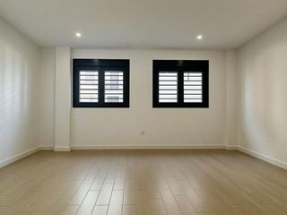 Piso en venta en Los Remedios en Sevilla