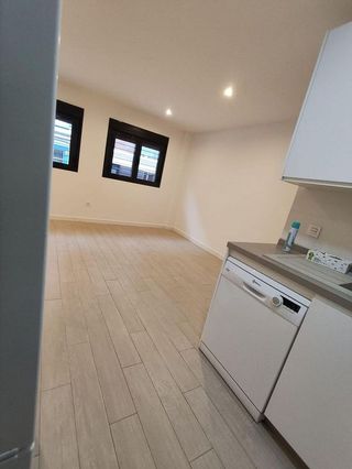 Piso en venta en Los Remedios en Sevilla