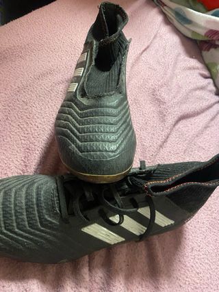 Botas de futbol muy buenas me costaron 80