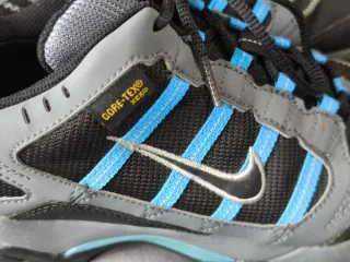 Zapatillas Nike con Gore-Tex XCR