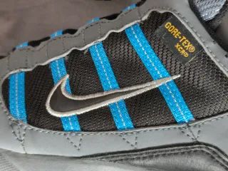 Zapatillas Nike con Gore-Tex XCR