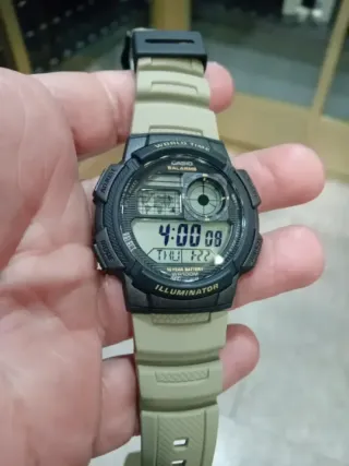 CASIO COLLECTION AE-1000WH-5AVEF/ OFERTA