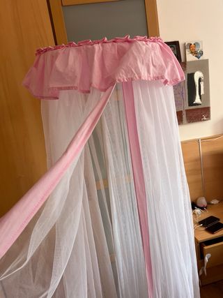 Mosquitera de cuna con soporte