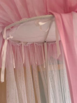 Mosquitera de cuna con soporte