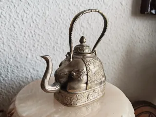 Tetera Plata Tibetana Elefante