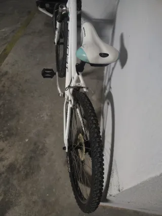 Bicicleta MTB mujer B-Pro aro 26 talla M