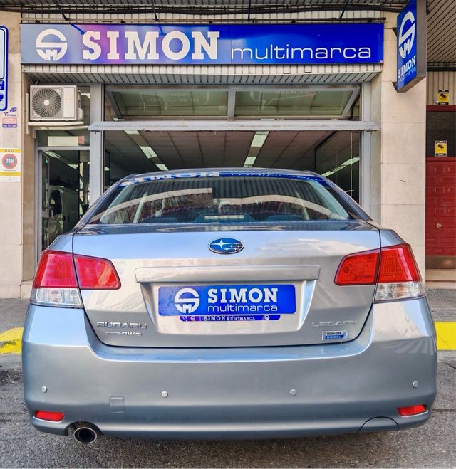 Subaru Legacy 2010