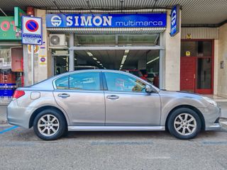 Subaru Legacy 2010