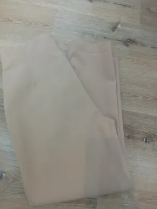 Pantaloni nuovi zara