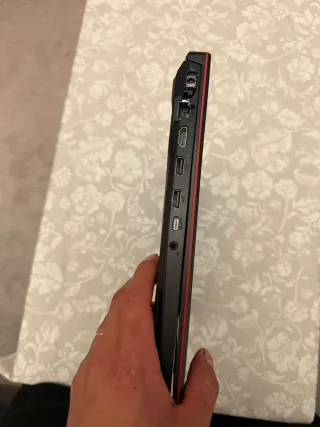 ASUS TUF F15 i5 GTX1650 144Hz