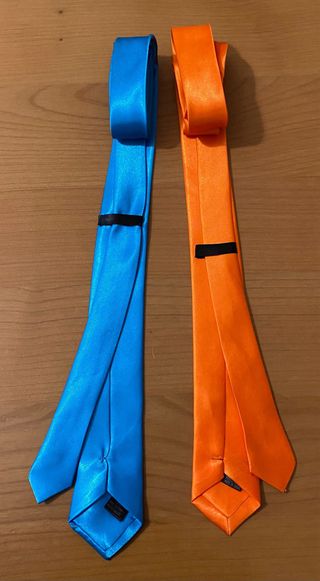 2 Cravatte, Azzurra e Arancione