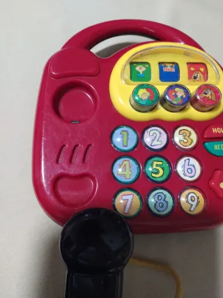 Juguete de teléfono y numeros