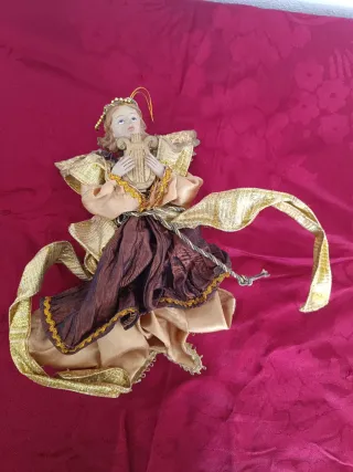 Anjo Decorativo com Harpa Dourada