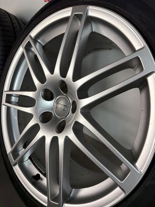 LLANTAS AUDI A4 19 LEMANS ORIGINALES CON NEUMÁTICO