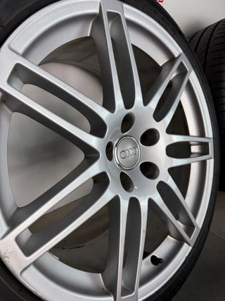 LLANTAS AUDI A4 19 LEMANS ORIGINALES CON NEUMÁTICO
