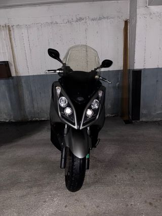 Kymco super dink 125