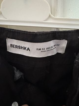 Pantalones cargo Bershka negros