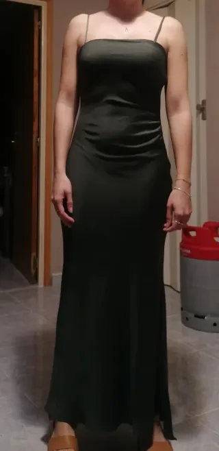 Vestido de raso