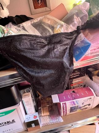 Bañador negro con billitos