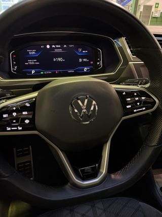 Volkswagen Tiguan R-Line 150cv