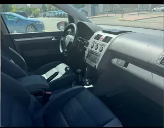 Volkswagen Touran 2010