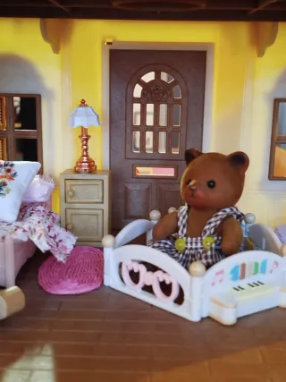 Casa de 4 plantas Sylvanian Families