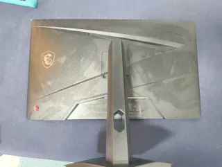 MSI G274F 27" 180 Hz LCD Para Piezas