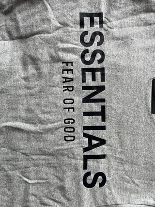 Camiseta Essentials gris oversize S