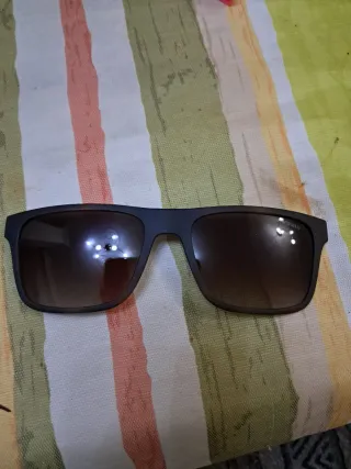 Clip de sol emporio armani modelo 4115