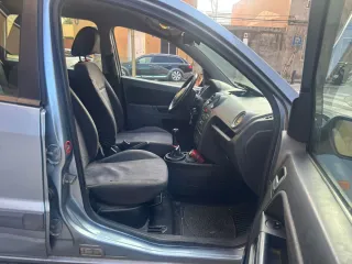 Ford Fusion 2006, funciona bien, 350 mil kms,