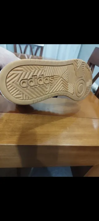 Zapatillas Adidas Blancas y Azules