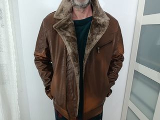 Cazadora aviador, marrón. Talla L