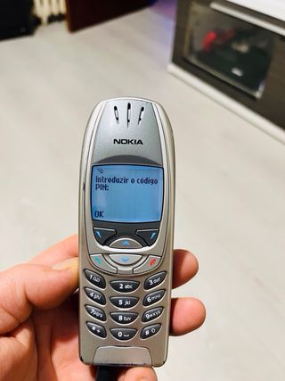 Telefono Nokia 6310i