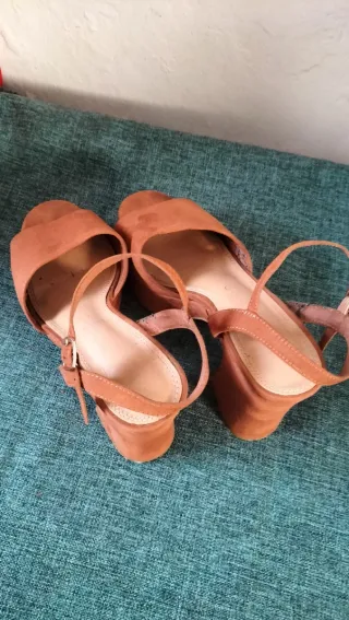 Zapatos de señora con tacon ancho dé verano