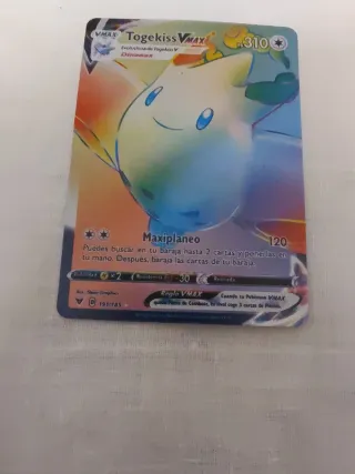 Togekiss VMAX Arcoíris