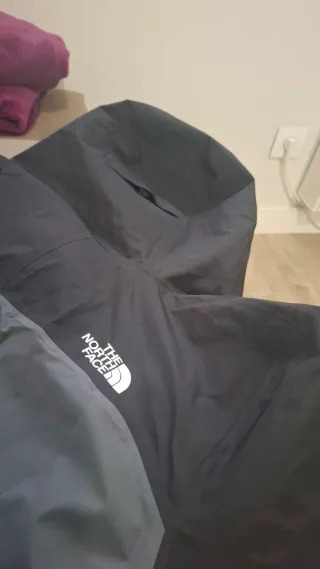 Chaqueta North Face Gore Tex 3L Jazzy