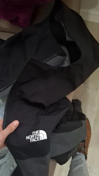 Chaqueta North Face Gore Tex 3L Jazzy