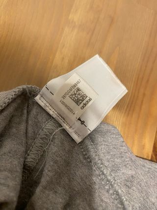 Leggings Adidas grises con rayas #adidas