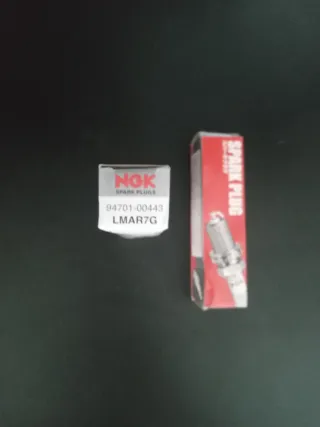 Bujías Yamaha tmax 560