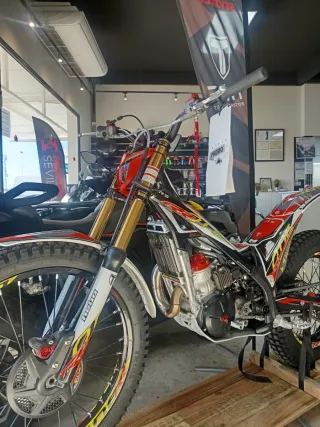 TRS RR 250 INYECCIÓN 2026