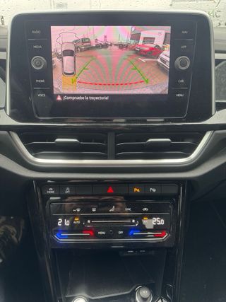 VW T-Roc R-Line 1.5TSi 150cv automatico