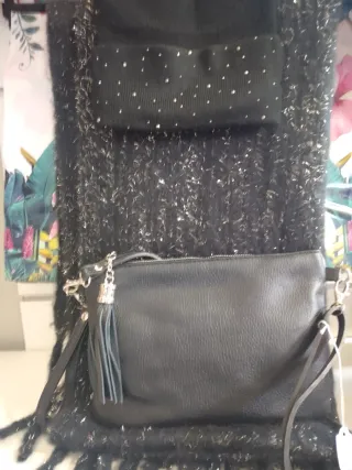 Tracolla vera pelle più sciarpa