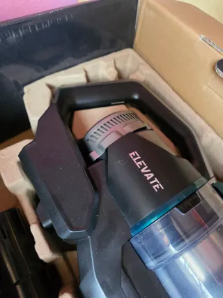 Aspiradora Eureka Inalámbrica