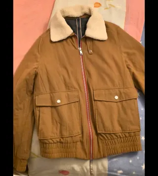 Cazadora Bomber Zara talla M cuello borreguito