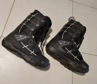 Scarponi Snowboard Hot Stuff Taglia 42